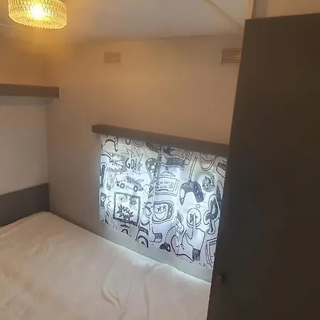 Mobile * 米尼赞海滩